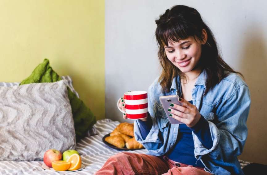 Dopamine Detox Benefits: Why More Americans Are Taking Digital Breaks